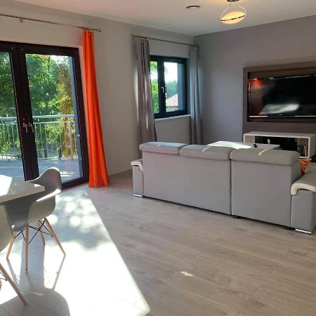 Апартаменти Widzimisie Summer Apartament Dominice Екстер'єр фото